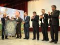 گزارش تصویری از اهداء جوایز  در همایش تجلیل از پرفسور علی اکبر جلالی چهره ماندگار شهرستان شاهرود 
